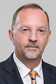 Dr. Frank Richter