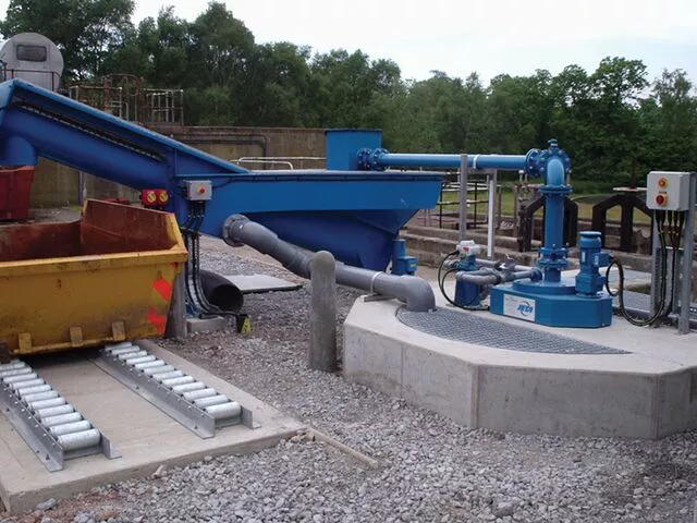 Typical Jeta® grit removal unit with a grit pump, screw classifier and grit extractor