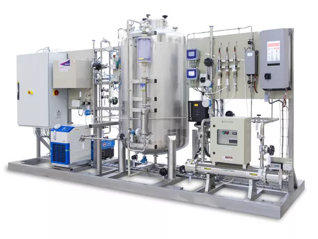 Purified Water system with ozone disinfection