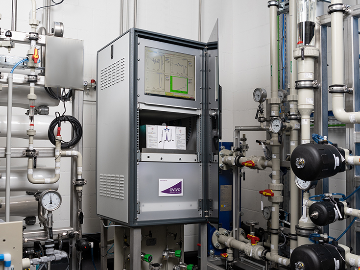  Analyseur UREA 1601 dans un système de traitement des eaux usées d'un fabricant de semi-conducteurs