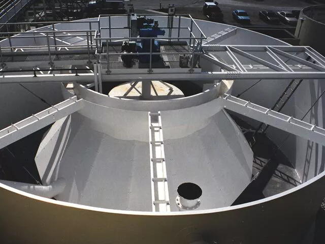 Column Mounted Reactor Clarifier™ Unit 