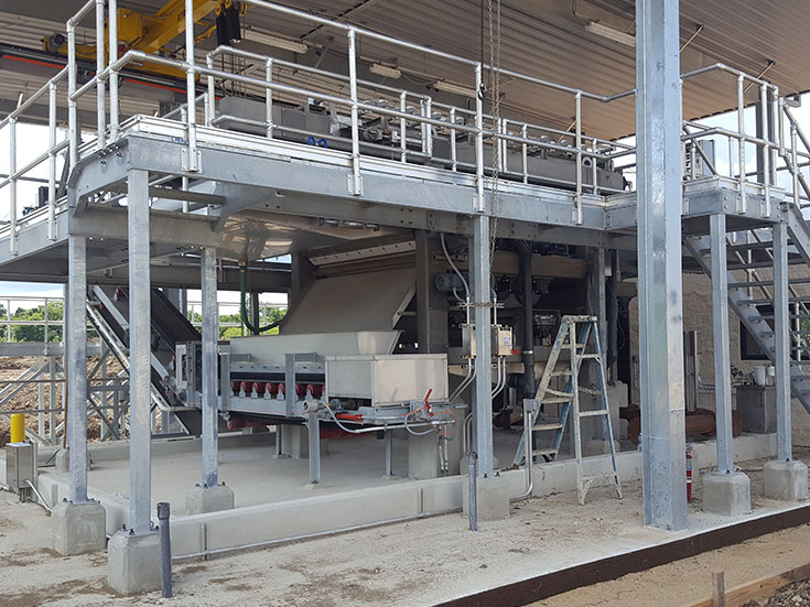The Belt Press Filter provides mechanical reliability